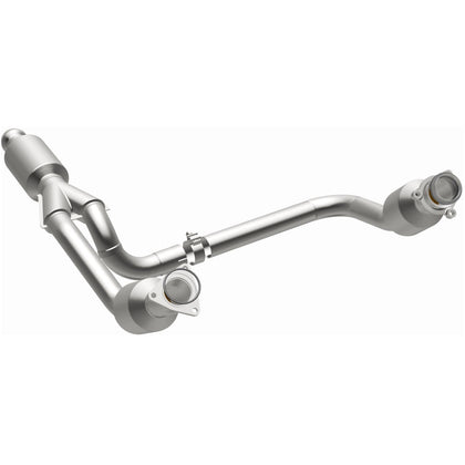 MagnaFlow California Grade CARB Compliant Direct-Fit Catalytic Converter 5582642