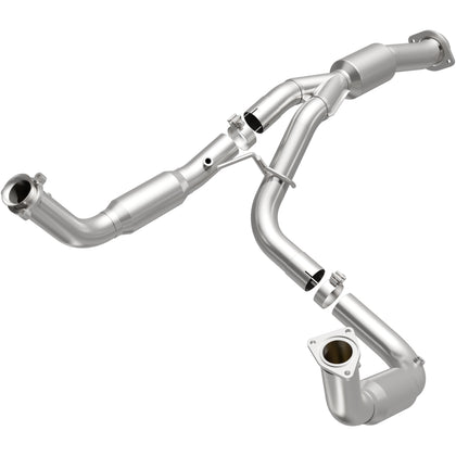 MagnaFlow California Grade CARB Compliant Direct-Fit Catalytic Converter 5582643