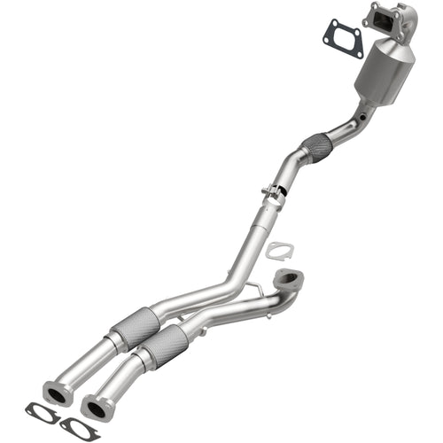 MagnaFlow 2012-2016 Cadillac SRX 3.6L California Grade CARB Compliant Direct-Fit Manifold Catalytic Converter 5582647