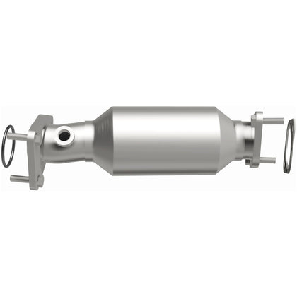 MagnaFlow California Grade CARB Compliant Direct-Fit Catalytic Converter 5582668