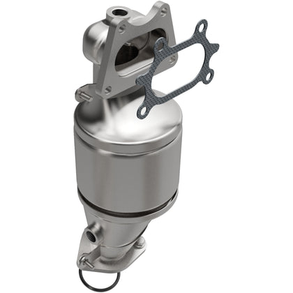 MagnaFlow California Grade CARB Compliant Direct-Fit Manifold Catalytic Converter 5582740