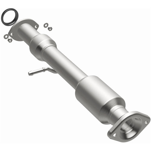 MagnaFlow 2014-2015 Toyota Highlander 3.5L California Grade CARB Compliant Direct-Fit Catalytic Converter 5592534