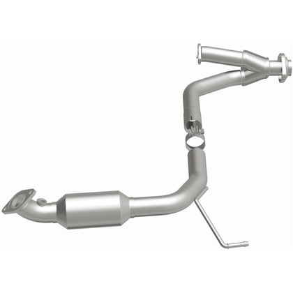 MagnaFlow 2012-2015 Toyota Tacoma 4.0L California Grade CARB Compliant Direct-Fit Catalytic Converter 5592701