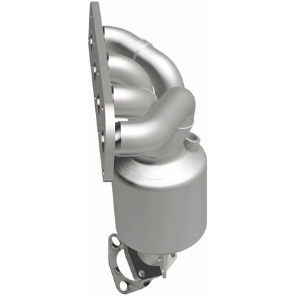 MagnaFlow 2012-2014 Chevrolet Volt 1.4L California Grade CARB Compliant Direct-Fit Manifold Catalytic Converter 5631057