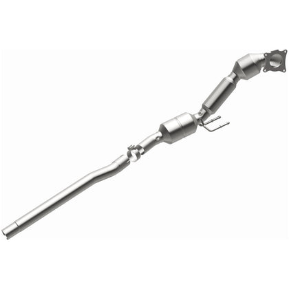 MagnaFlow 2010-2017 Volkswagen CC 2.0L | 2010 Volkswagen Passat 2.0L California Grade CARB Compliant Direct-Fit Catalytic Converter 5631380