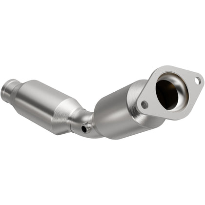 MagnaFlow 2011-2015 Lexus CT200h 1.8L | 2012-2015 Toyota Prius V 1.8L California Grade CARB Compliant Direct-Fit Catalytic Converter 5631456