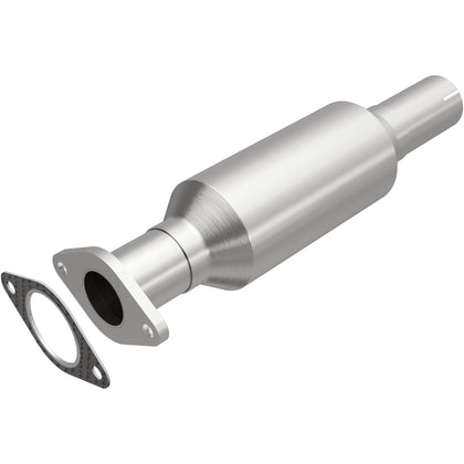 MagnaFlow 2016 Ford Focus 2.0L California Grade CARB Compliant Direct-Fit Catalytic Converter 5671157