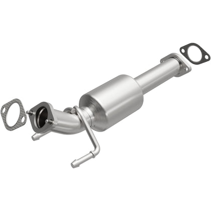 MagnaFlow 2013 Chevrolet Sonic 1.8L California Grade CARB Compliant Direct-Fit Catalytic Converter 5671421