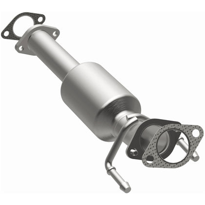 MagnaFlow 2013 Chevrolet Sonic 1.8L California Grade CARB Compliant Direct-Fit Catalytic Converter 5671421