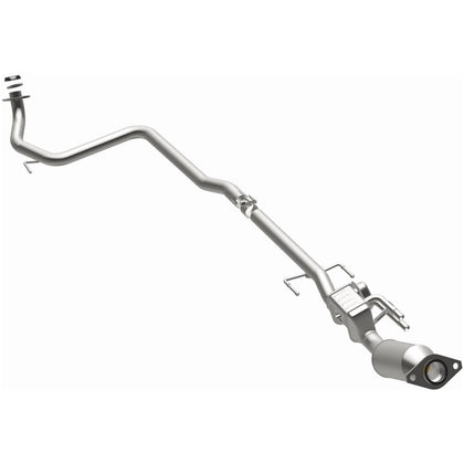 MagnaFlow 2014-2016 Toyota Prius C 1.5L California Grade CARB Compliant Direct-Fit Catalytic Converter 5671456