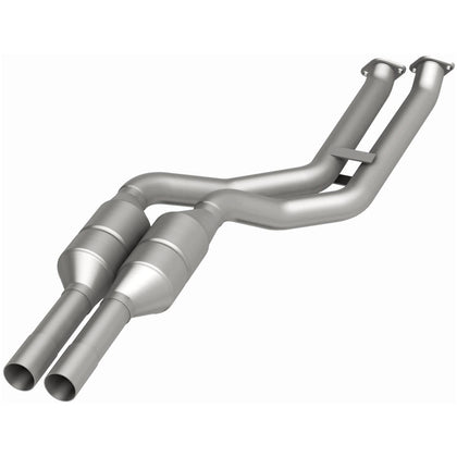MagnaFlow 2003 BMW 325Ci 2.5L | 2003-2005 BMW 325i 2.5L California Grade CARB Compliant Direct-Fit Catalytic Converter 5671760
