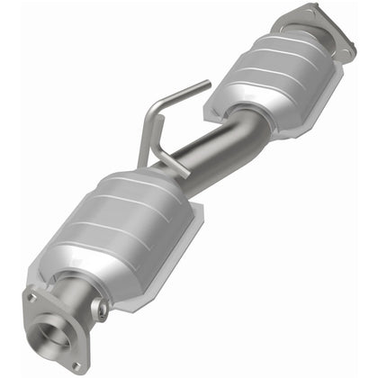 MagnaFlow HM Grade Federal / EPA Compliant Direct-Fit Catalytic Converter 93141