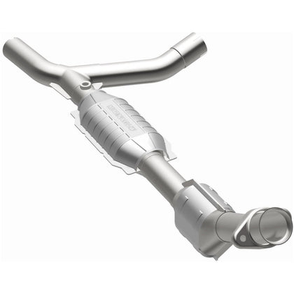 MagnaFlow HM Grade Federal / EPA Compliant Direct-Fit Catalytic Converter 93151