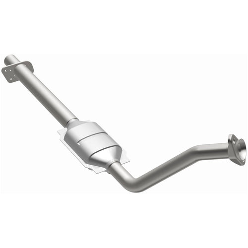 MagnaFlow Standard Grade Federal / EPA Compliant Direct-Fit Catalytic Converter 93165