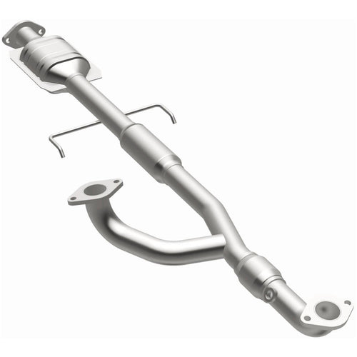 MagnaFlow HM Grade Federal / EPA Compliant Direct-Fit Catalytic Converter 93189