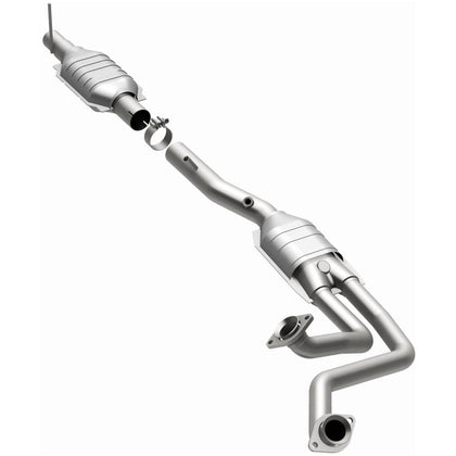 MagnaFlow HM Grade Federal / EPA Compliant Direct-Fit Catalytic Converter 93190