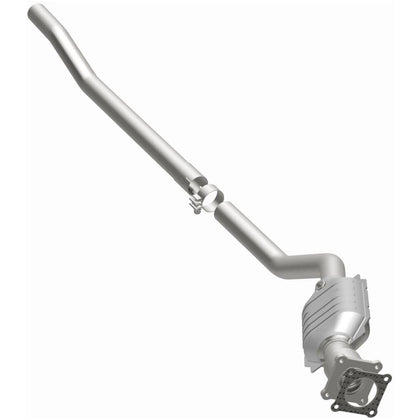 MagnaFlow HM Grade Federal / EPA Compliant Direct-Fit Catalytic Converter 93273