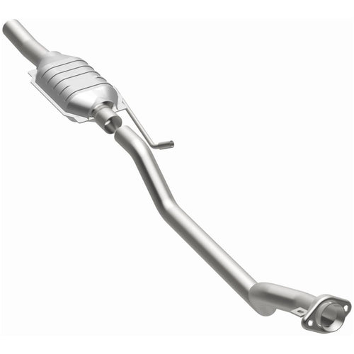 MagnaFlow Standard Grade Federal / EPA Compliant Direct-Fit Catalytic Converter 93301