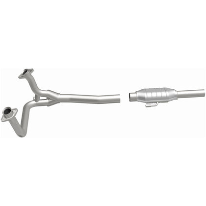MagnaFlow Standard Grade Federal / EPA Compliant Direct-Fit Catalytic Converter 93307
