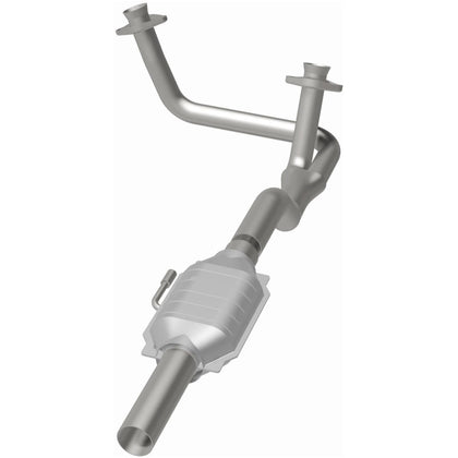 MagnaFlow Standard Grade Federal / EPA Compliant Direct-Fit Catalytic Converter 93316