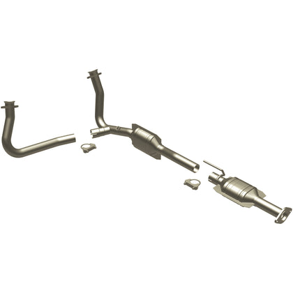 MagnaFlow 1996-1997 Ford Aerostar 4.0L HM Grade Federal / EPA Compliant Direct-Fit Catalytic Converter 93326