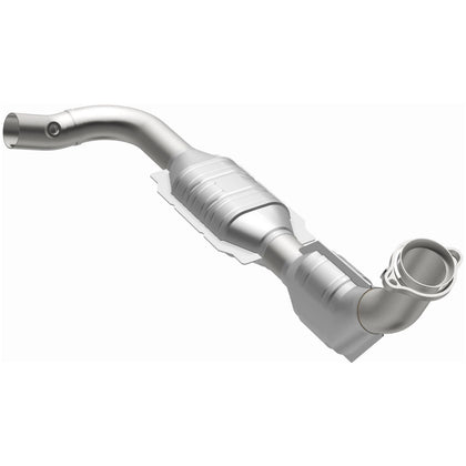 MagnaFlow 1999-2000 Ford F-150 5.4L HM Grade Federal / EPA Compliant Direct-Fit Catalytic Converter 93396