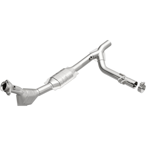 MagnaFlow 1999-2000 Ford F-150 5.4L HM Grade Federal / EPA Compliant Direct-Fit Catalytic Converter 93397