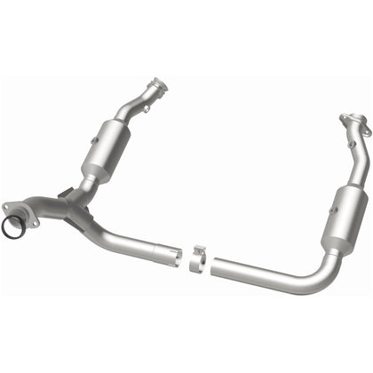 MagnaFlow HM Grade Federal / EPA Compliant Direct-Fit Catalytic Converter 93404
