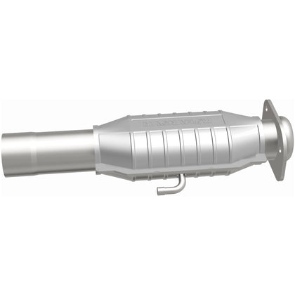 MagnaFlow Standard Grade Federal / EPA Compliant Direct-Fit Catalytic Converter 93441