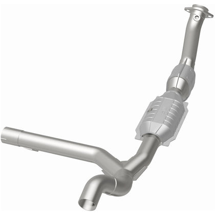 MagnaFlow HM Grade Federal / EPA Compliant Direct-Fit Catalytic Converter 93626