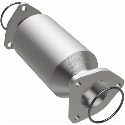 MagnaFlow HM Grade Federal / EPA Compliant Direct-Fit Catalytic Converter 93642