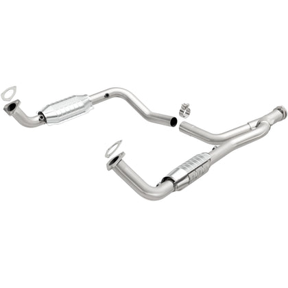 MagnaFlow 1996-2002 Land Rover Range Rover HSE 4.6L | 1996-2000 Land Rover Range Rover 4.0L HM Grade Federal / EPA Compliant Direct-Fit Catalytic Converter 93694