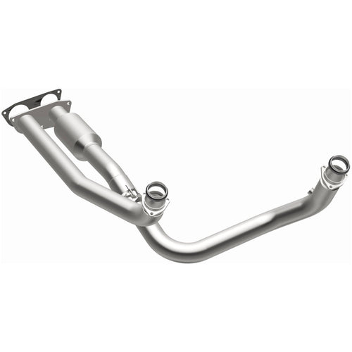 MagnaFlow HM Grade Federal / EPA Compliant Direct-Fit Catalytic Converter 95470