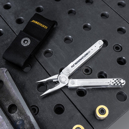 MagnaFlow x Leatherman Bond® Multi-Tool